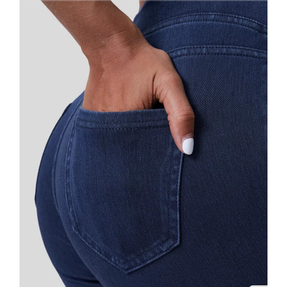 HalaraMagic High Waisted Black Side Pocket Stretchy Knit Work Flare Jeans - Picture 4 of 7